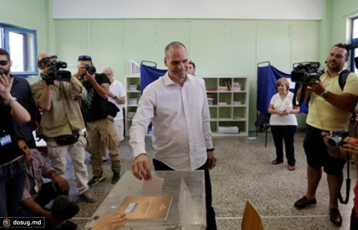 В Европарламенте предсказали появление в Греции новой валюты