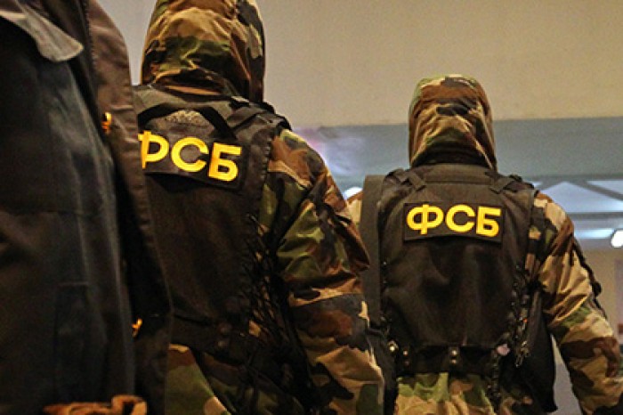 В ФСБ заявили о предотвращении в России терактов по образцу парижских