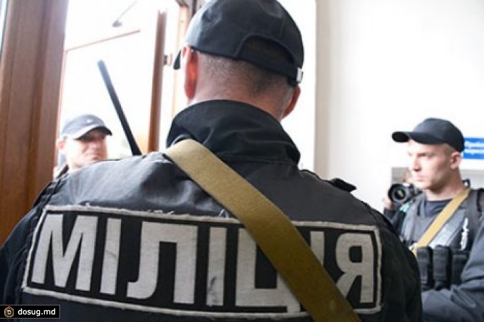 В киевский офис "Правого сектора" бросили гранату