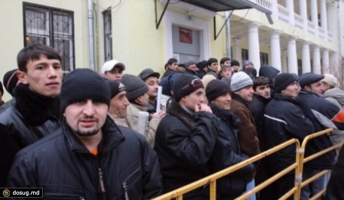 В российской столице дорожают патенты для трудовых мигрантов