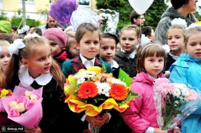 В сентябре уроки у первоклассников будут короче