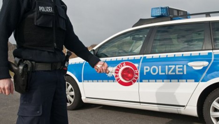 В австрийском Инсбруке в Новый год группа иностранцев нападала на женщин