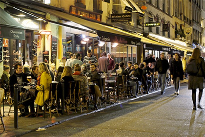 В двух тысячах ресторанов по всему миру одновременно организуют французский ужин