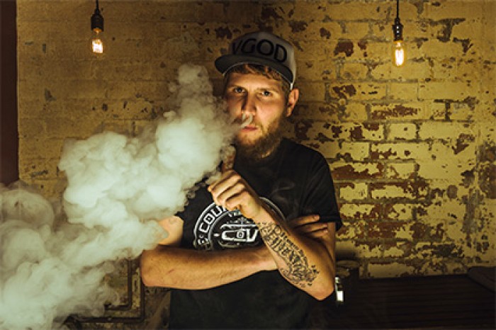 Вейпинг признали заразным