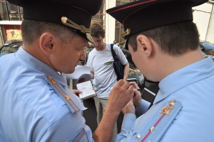 В Москве задержали подозреваемого в нападении на полицейского