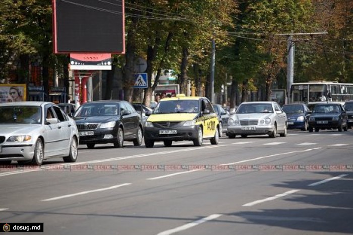 Внесены поправки в процедуру получения и продления водительских прав