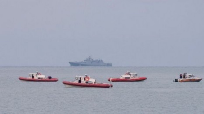 В районе катастрофы Ту-154 поднят со дна второй "черный ящик"