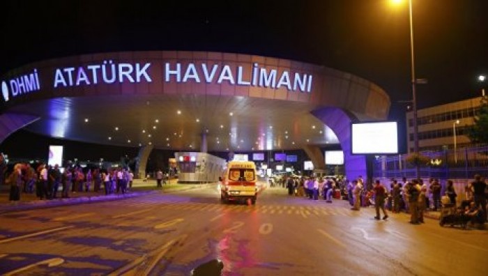Выросло число жертв теракта в стамбульском аэропорту