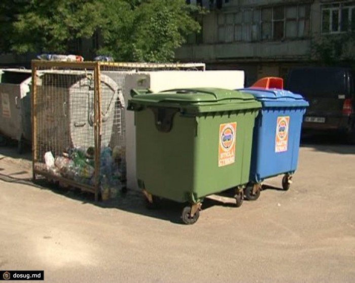 Жители Кишинева еще не привыкли к сортировке мусора