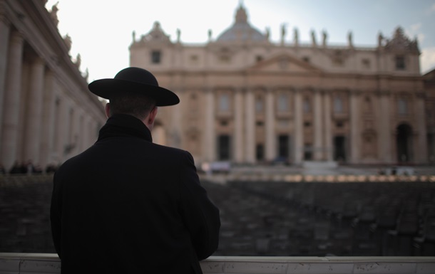 Итальянский священник потратил €100 000 пожертвований на люкс-отдых