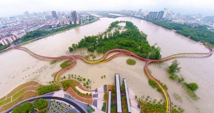 Yanweizhou Wetland Park - парк отдыха на болоте