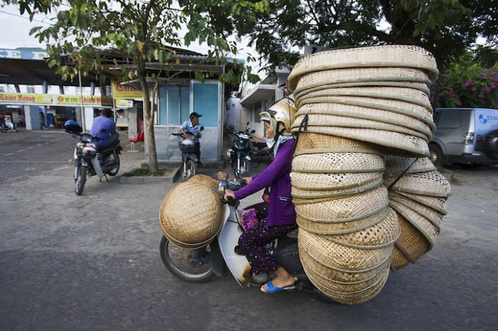 Фотосерия «Мотоциклы бремени» (Bikes of Burden)