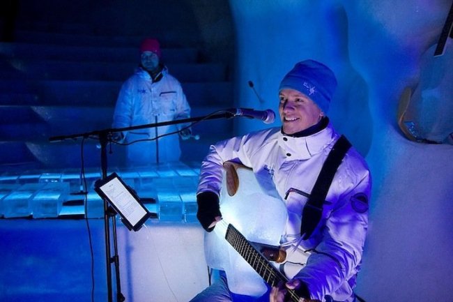 В Швеции создали оркестр с музыкальными инструментами изо льда