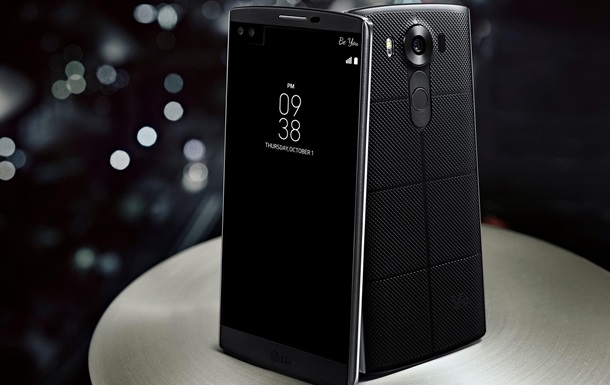 LG представила премиум-смартфон с двумя экранами и двойной камерой