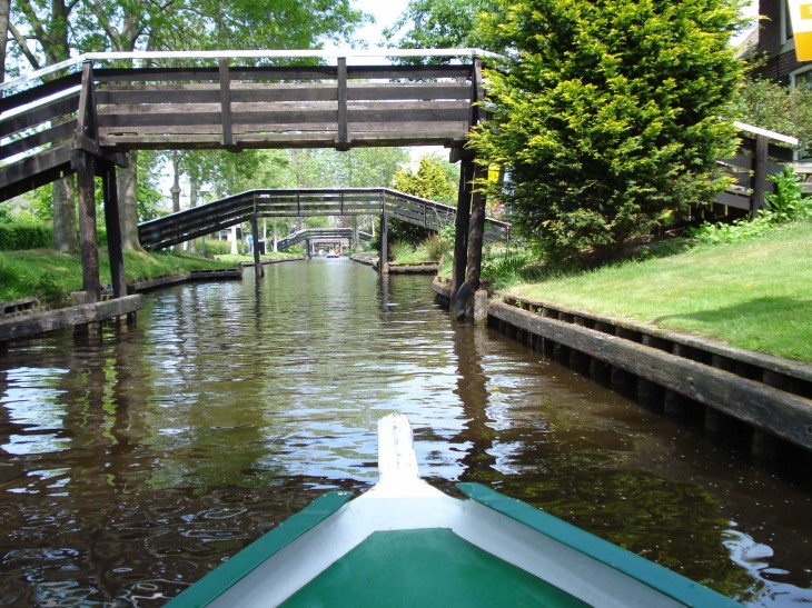 Гитхорн (Giethoorn) – деревня без дорог