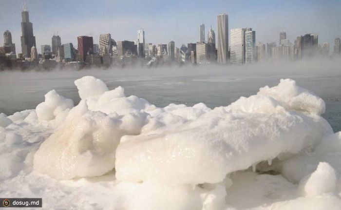 Озеро Мичиган в США замерзает