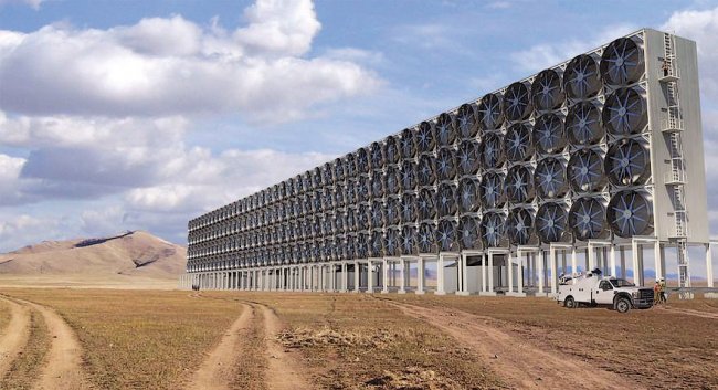Огромная стена из вентиляторов, превращающая углекислый газ в синтетическое топливо