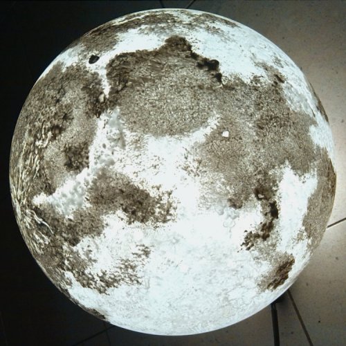Чарующие лунные лампы, создающие идеальную атмосферу
