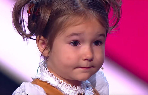 Четырёхлетняя девочка из России разговаривает на семи языках