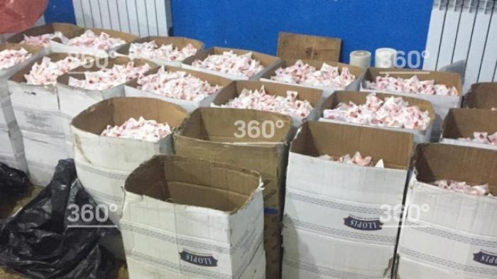 Полиция "накрыла" подпольное производство конфет "Raffaello" в Ростовской области