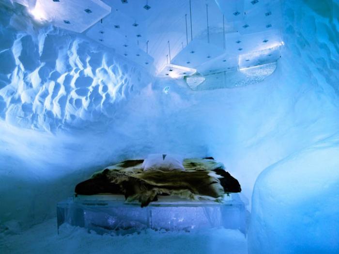 Самый большой ледяной отель в мире