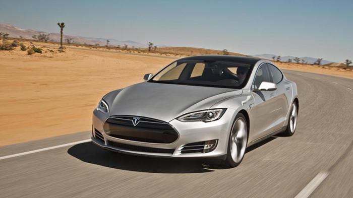 Tesla сократила штат американского отдела доставки на 65% в связи с слабыми продажами