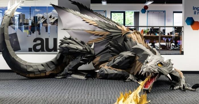Бумажный дракон приветствует Игру престолов
