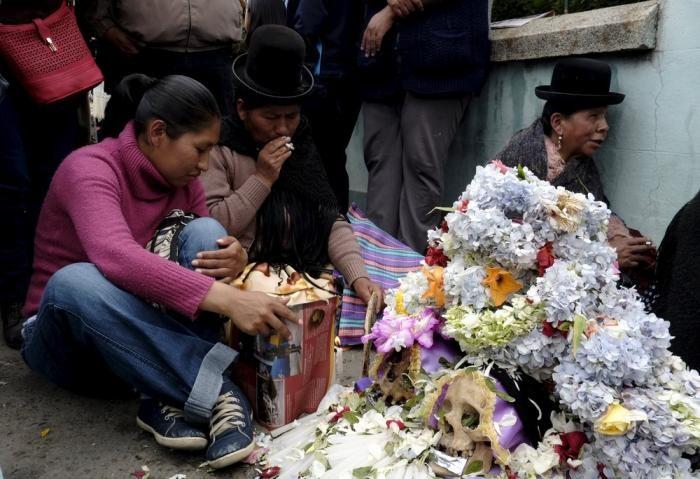 Как празднуют в Боливии День мертвых