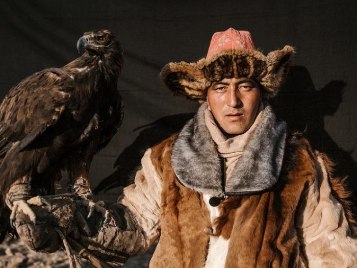 Охотники с орлами на снимках Николая Бондарева