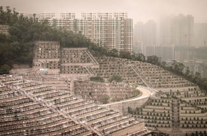 Вертикальные кладбища Гонконга: