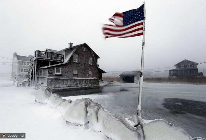 Снегопады и рекордные морозы в США