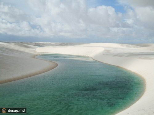 Пустыня в Бразилии с водоёмами