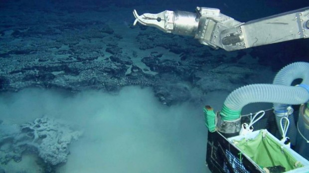 Ученые обнаружили затонувший материк