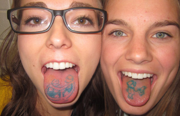 Татуировки на языке – это живопись для избранных?