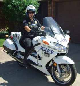 Почему не стоит убегать от полицейского на мотоцикле