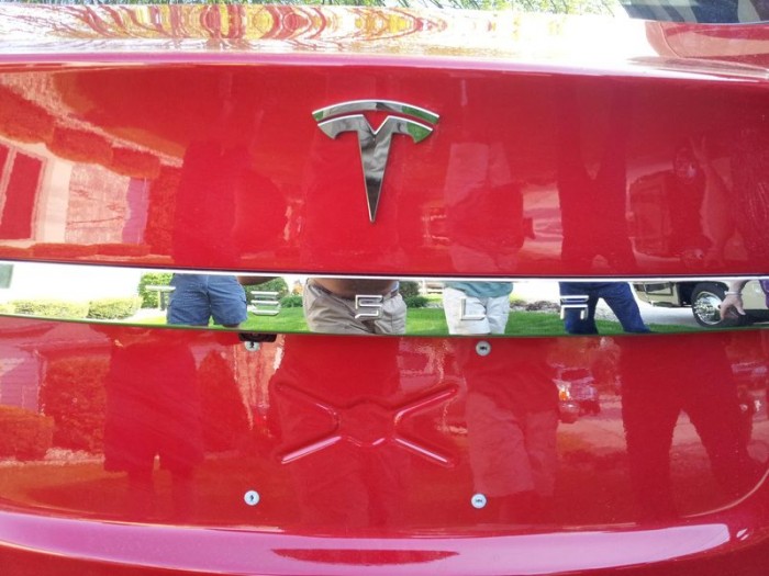 Электромобиль Tesla - фотоотчет первого владельца